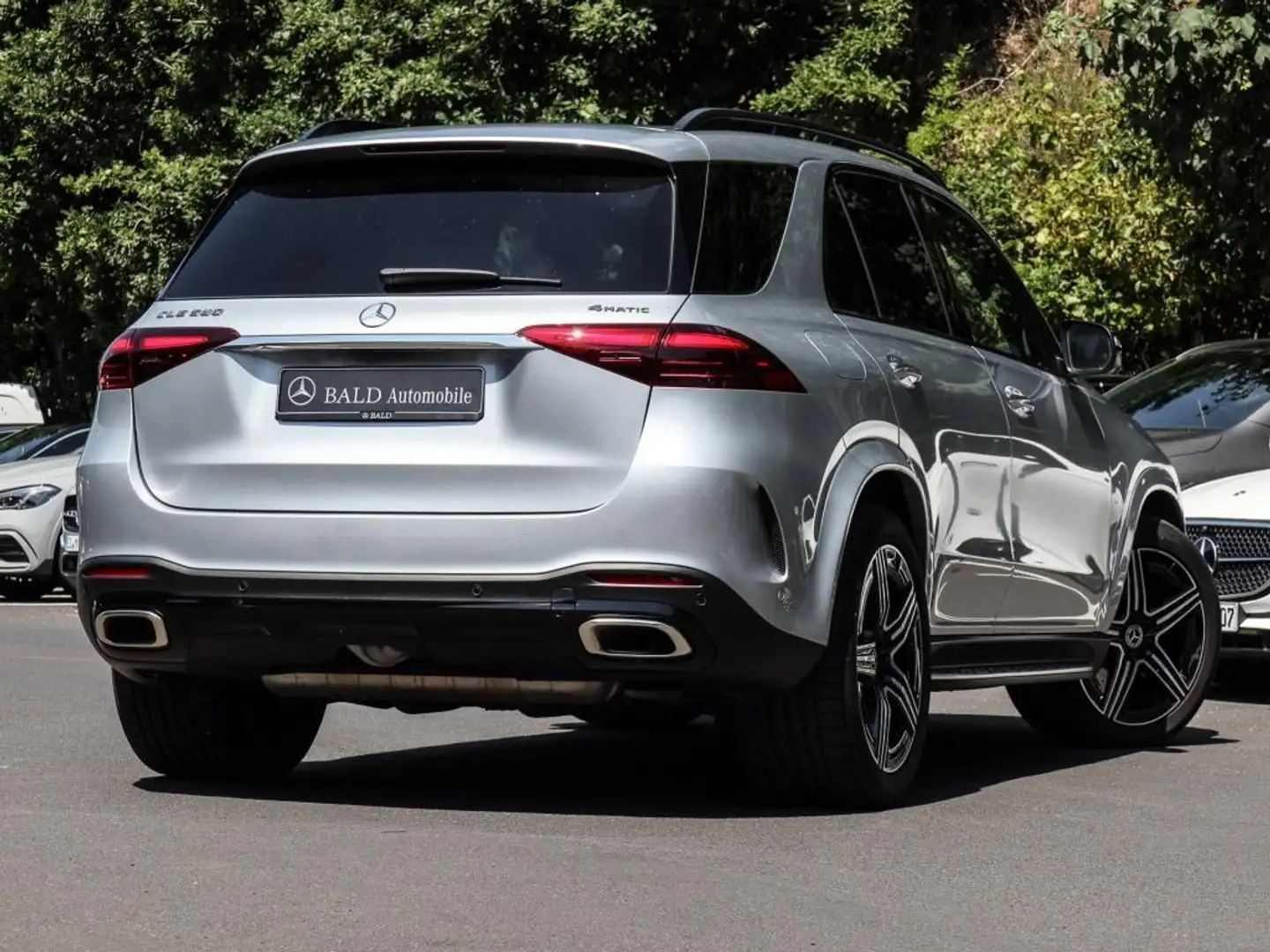 Mercedes-Benz GLE 580 4M AMG/Wide/ILS/Pano/AHK/Burm/360/Night Argent - 2