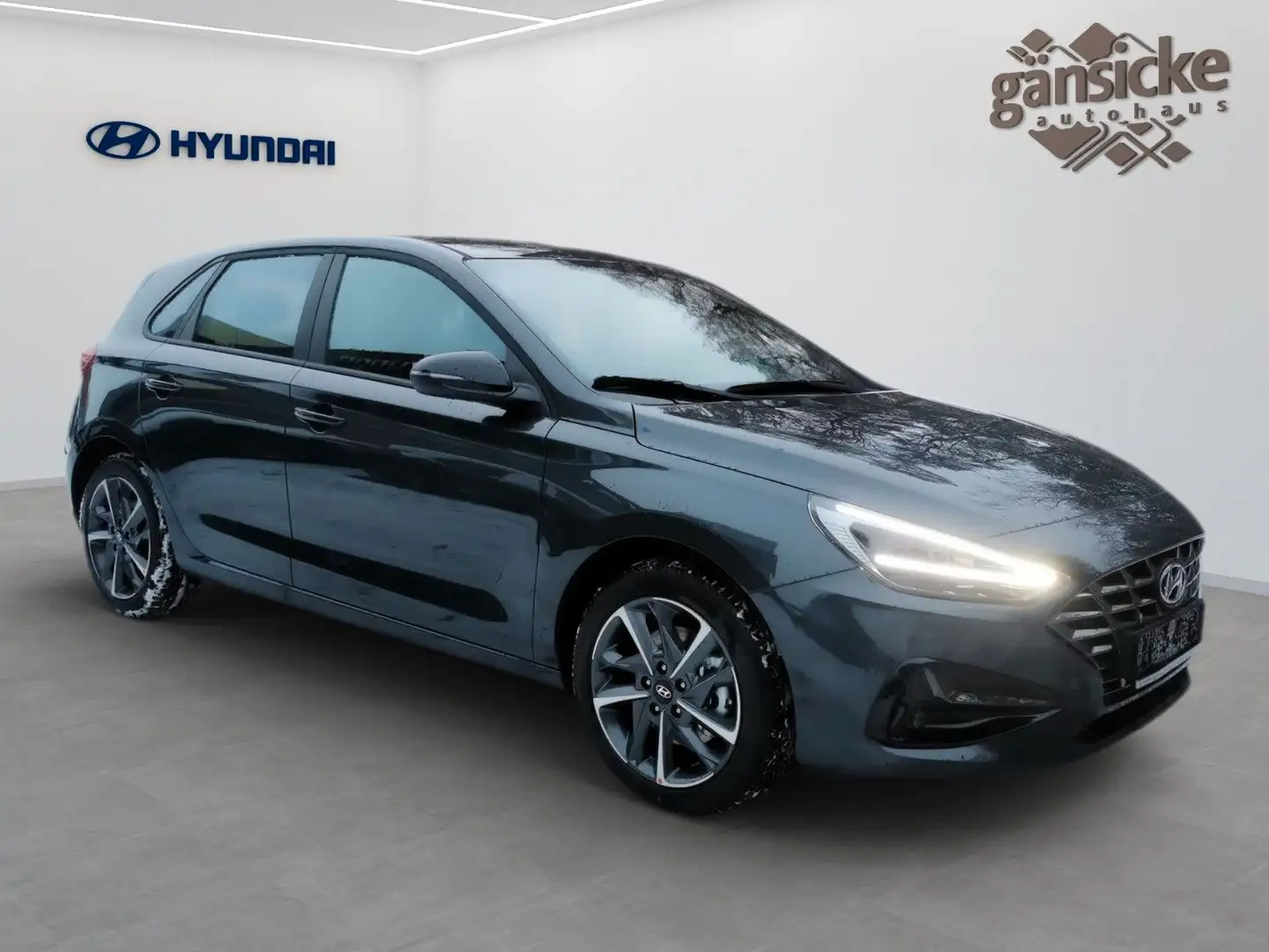 Hyundai i30 1.0 T-GDI Connect & Go DCT Grau - 2