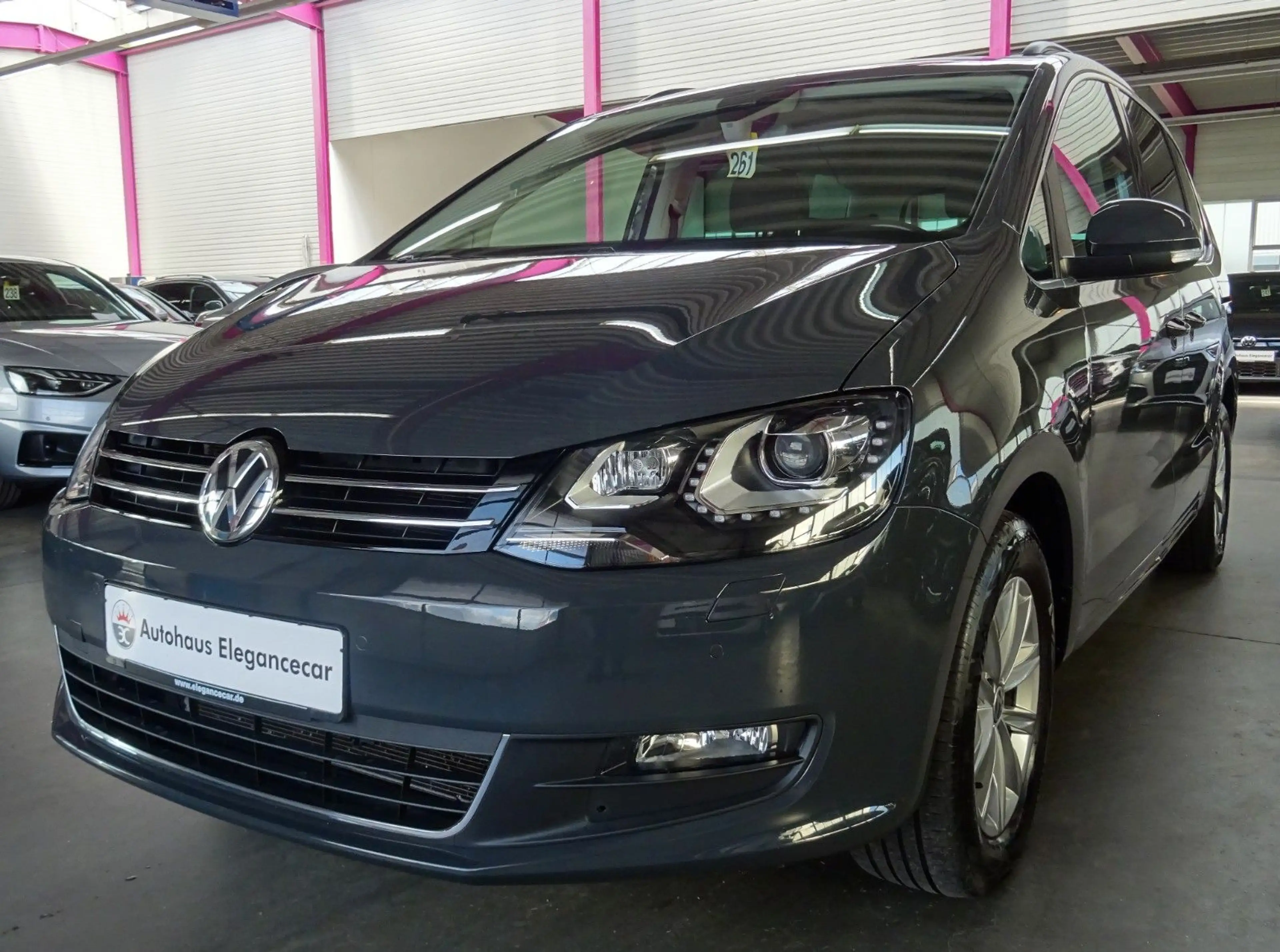 Volkswagen Sharan SHARAN 1.4 TSI CL.*AHK*ACC*2xKi.Si*CAM*TWA*LED*