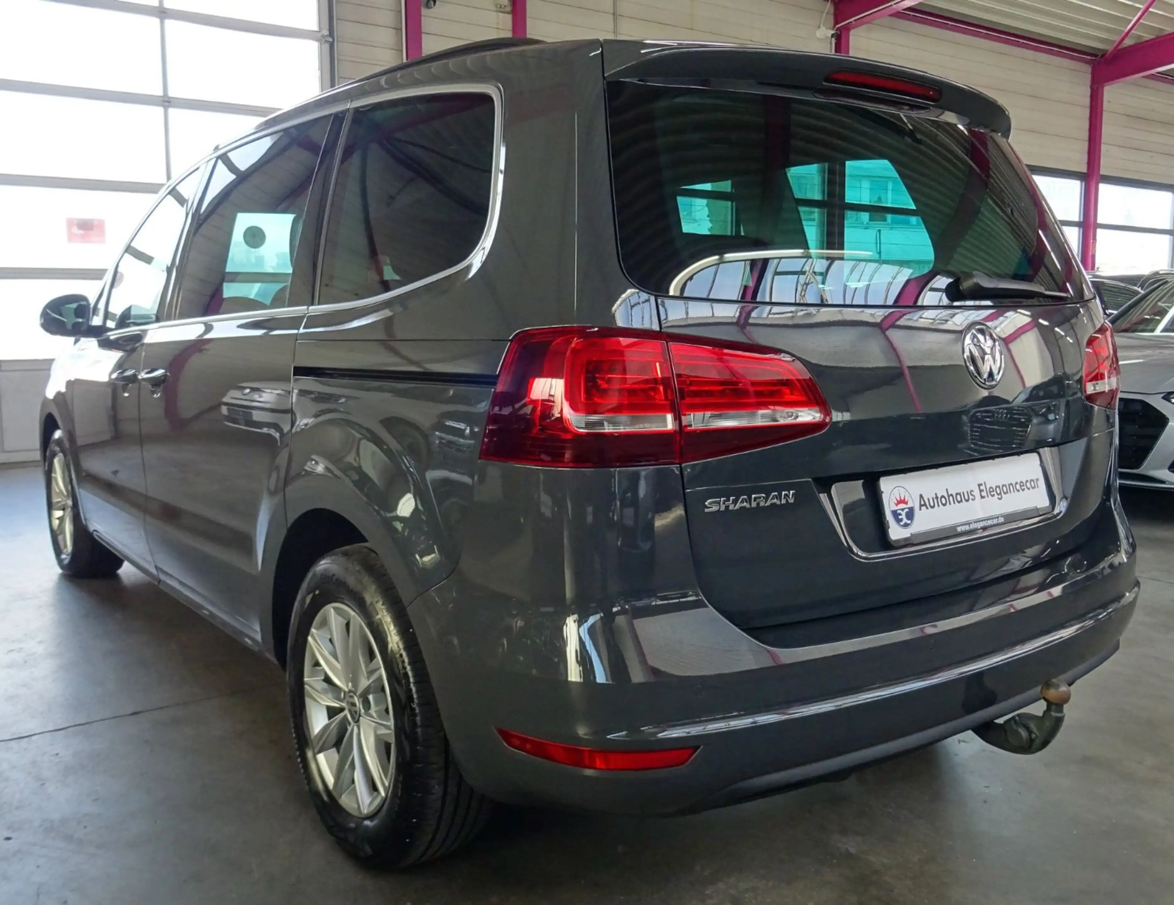 Volkswagen Sharan SHARAN 1.4 TSI CL.*AHK*ACC*2xKi.Si*CAM*TWA*LED* — photo 7