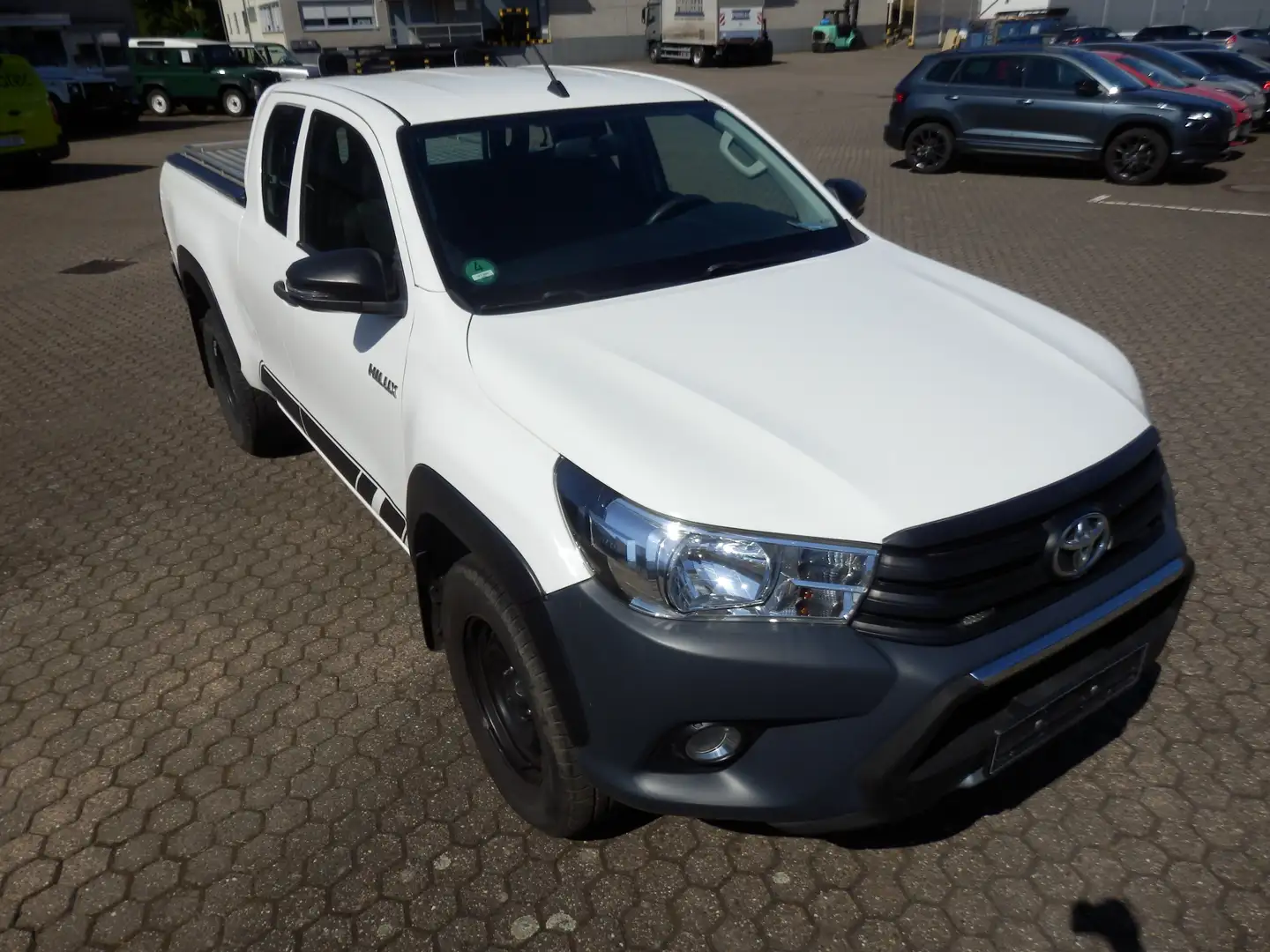 Toyota Hilux Extra Cab Duty 4x4, Cool Paket, NSW, AHK, MwSt. Bianco - 1