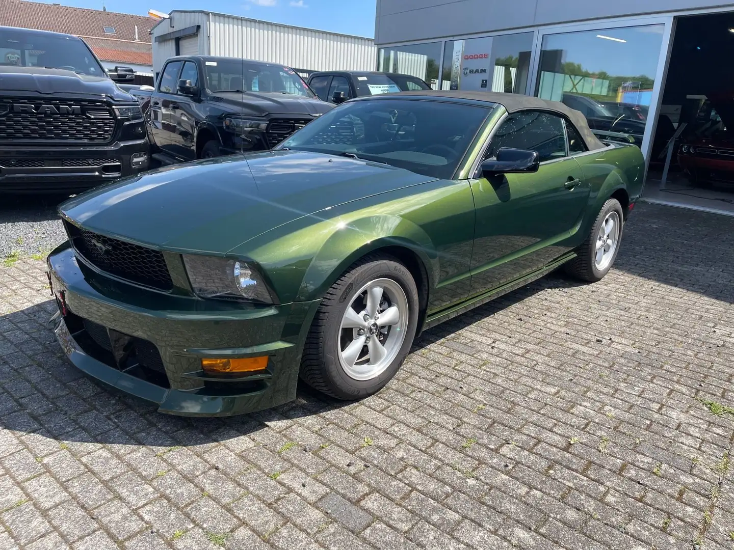 Ford Mustang Cabrio 4.0l Zelená - 1