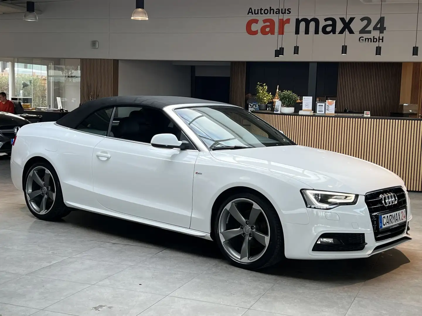 Audi A5 2.0 TDI S-Line Sport Selection Bi-Xenon Navi Blanc - 1
