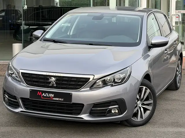 Peugeot 308 1.2 Essence * Style * CarPlay * Camera * Gar 1an *