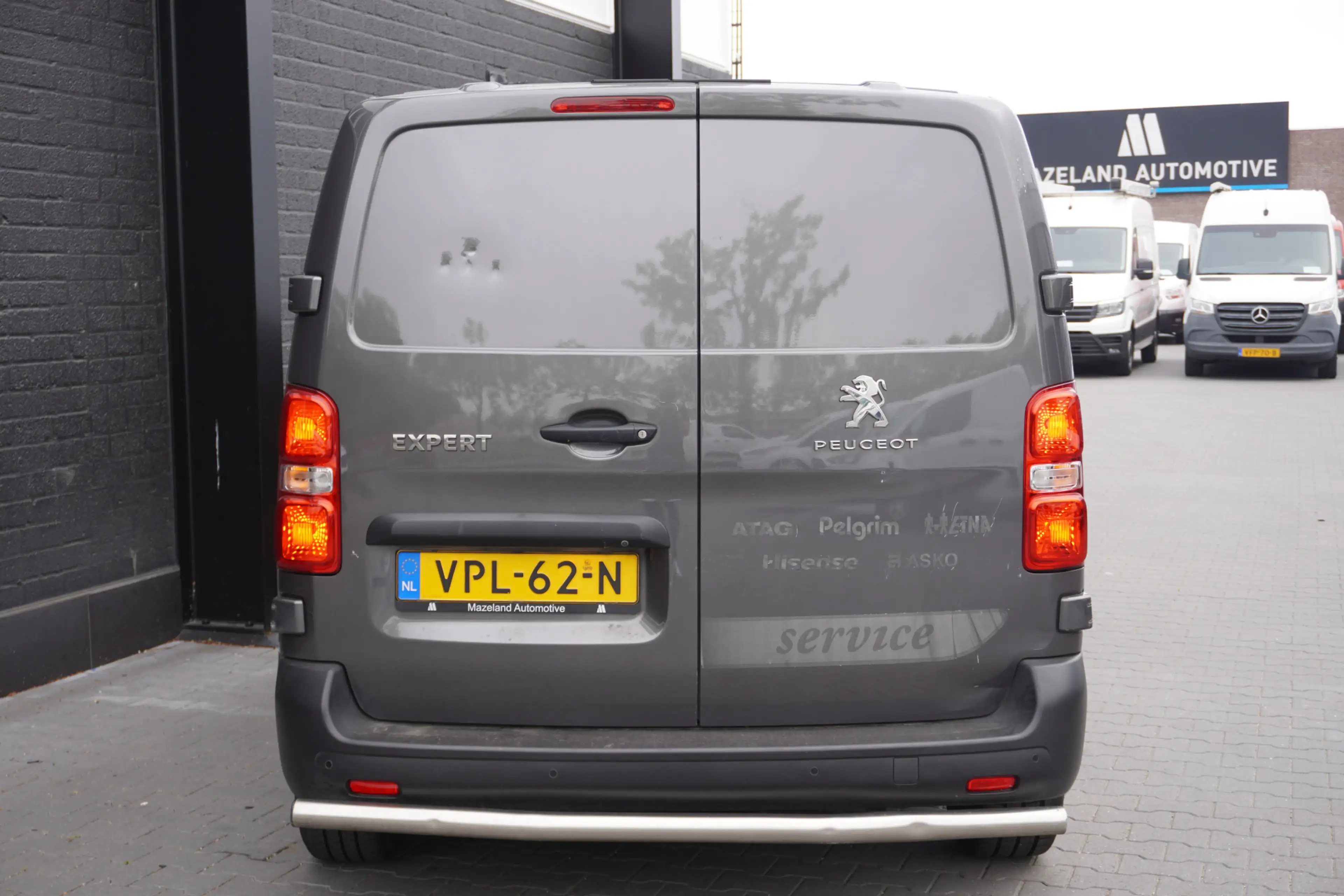 Peugeot Expert 2.0 BlueHDI 145PK Automaat EURO 6 - Airco - Cruise — photo 7