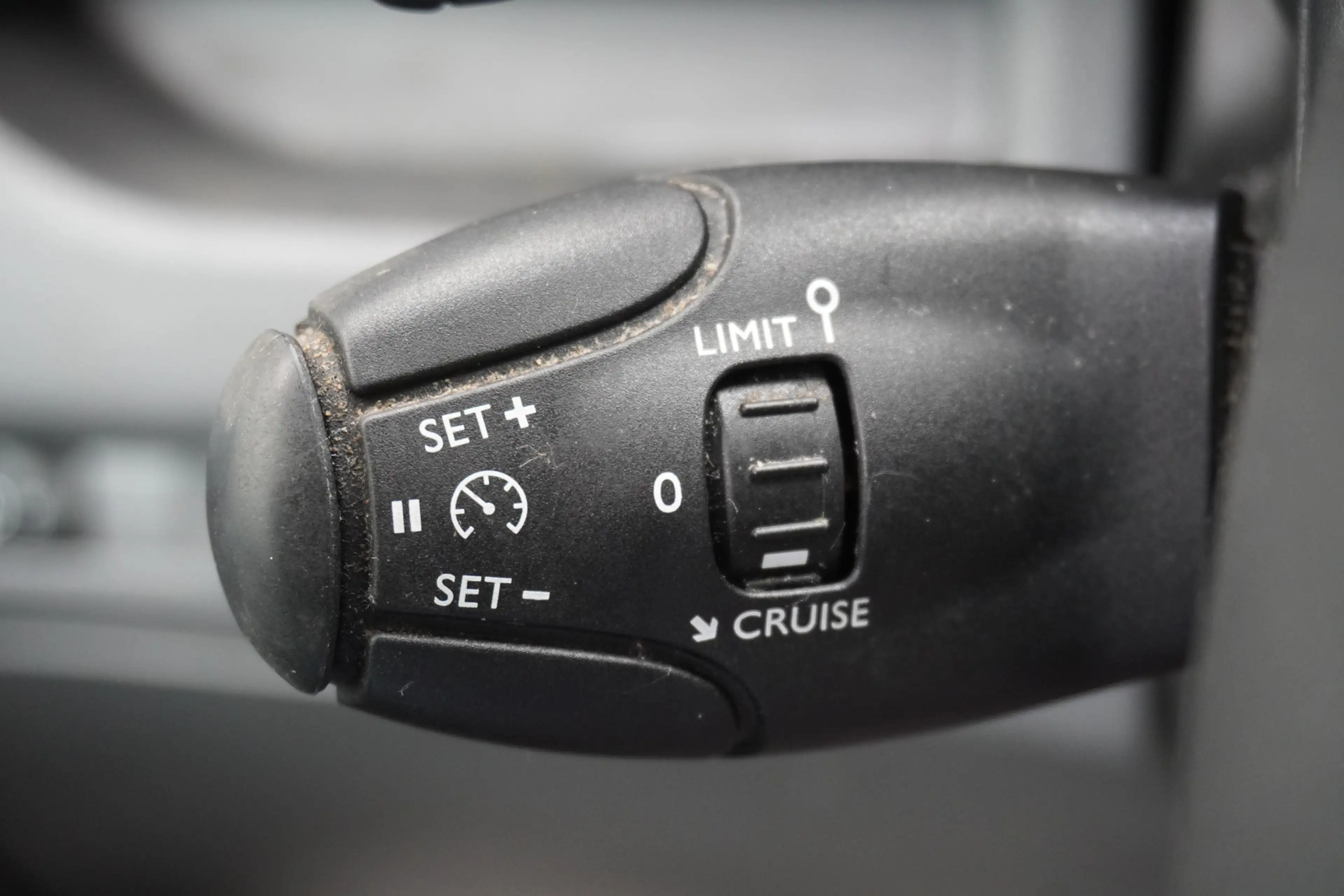 Peugeot Expert 2.0 BlueHDI 145PK Automaat EURO 6 - Airco - Cruise — photo 18