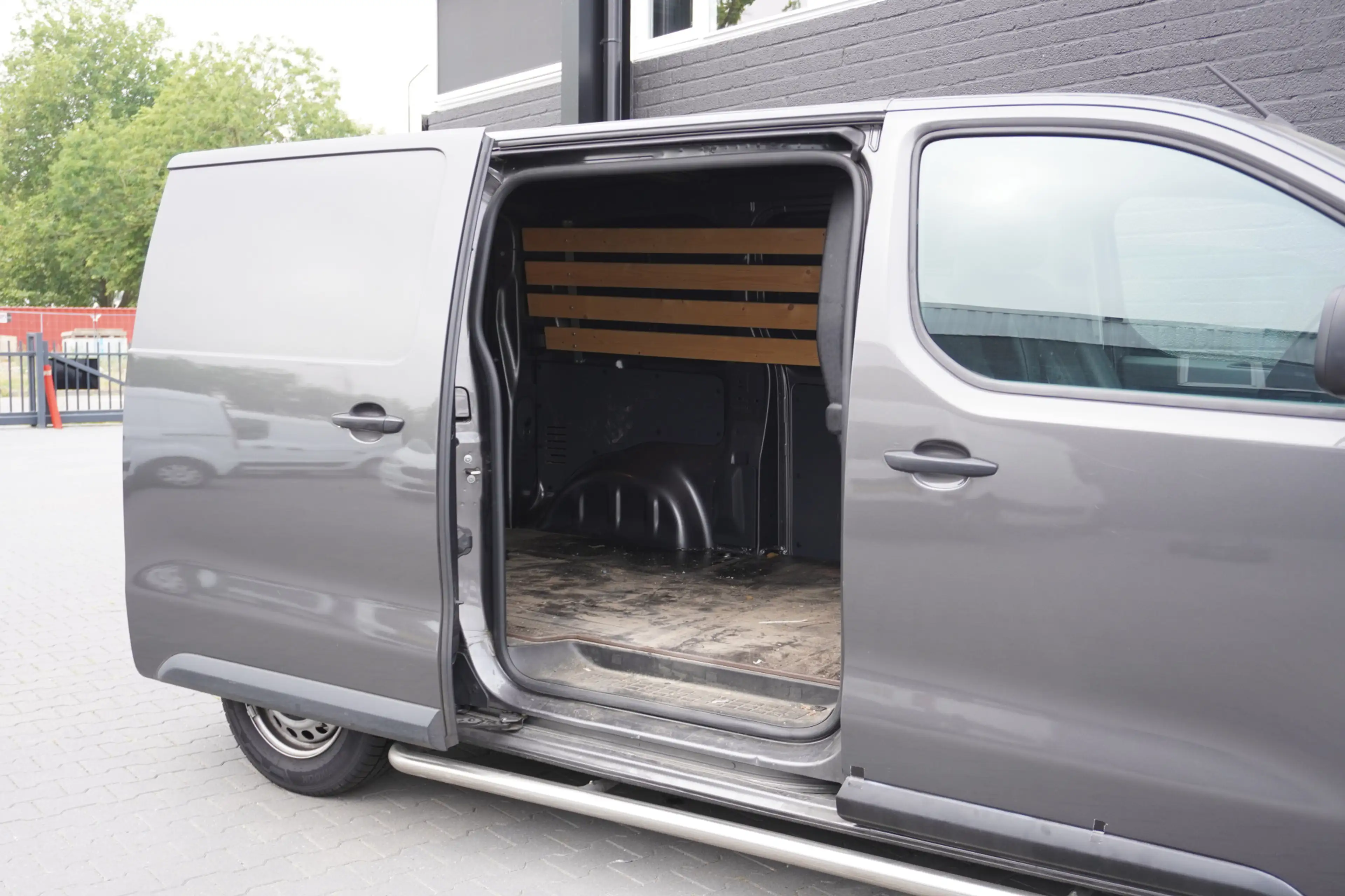 Peugeot Expert 2.0 BlueHDI 145PK Automaat EURO 6 - Airco - Cruise — photo 9