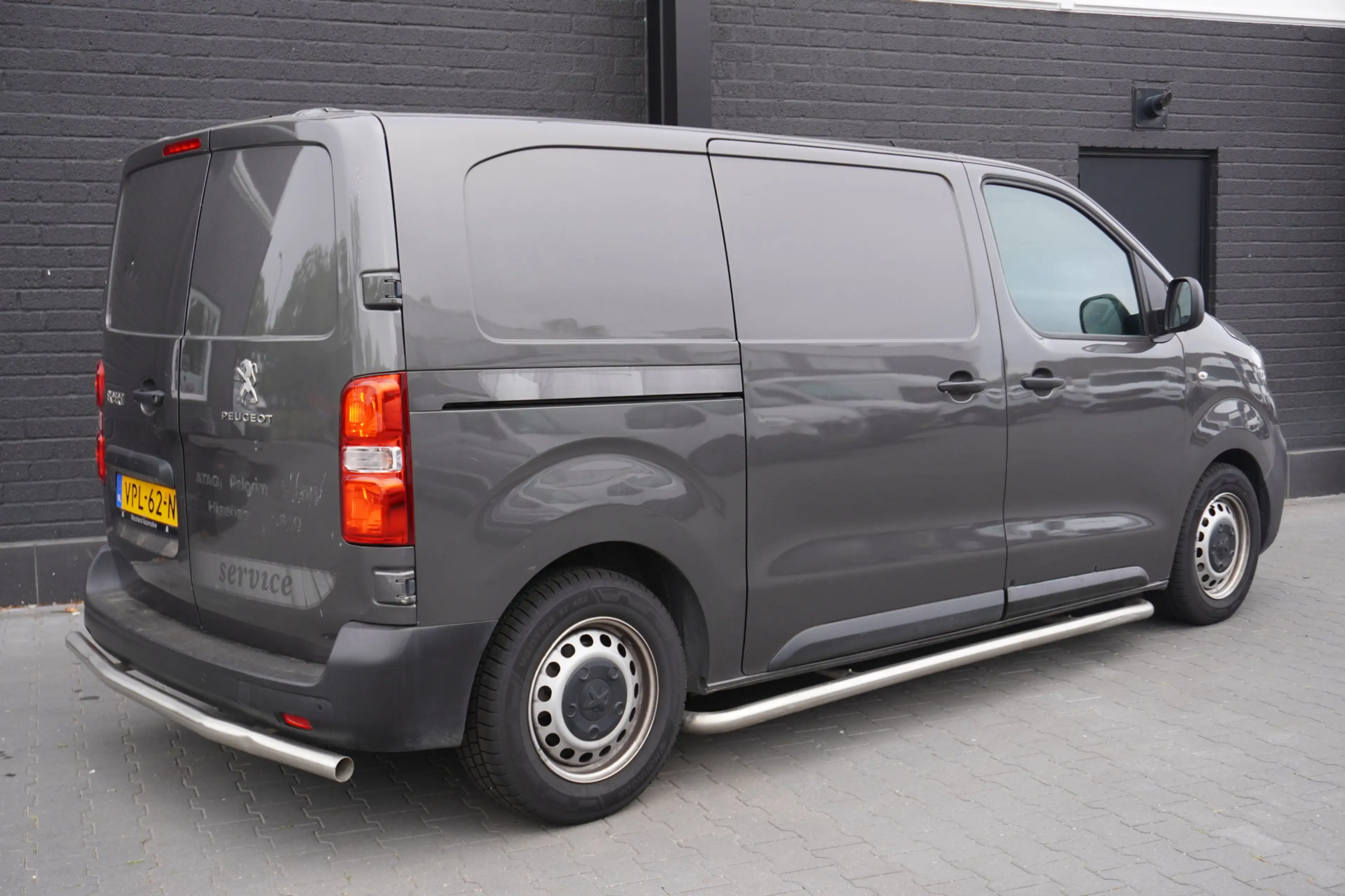 Peugeot Expert 2.0 BlueHDI 145PK Automaat EURO 6 - Airco - Cruise — photo 2
