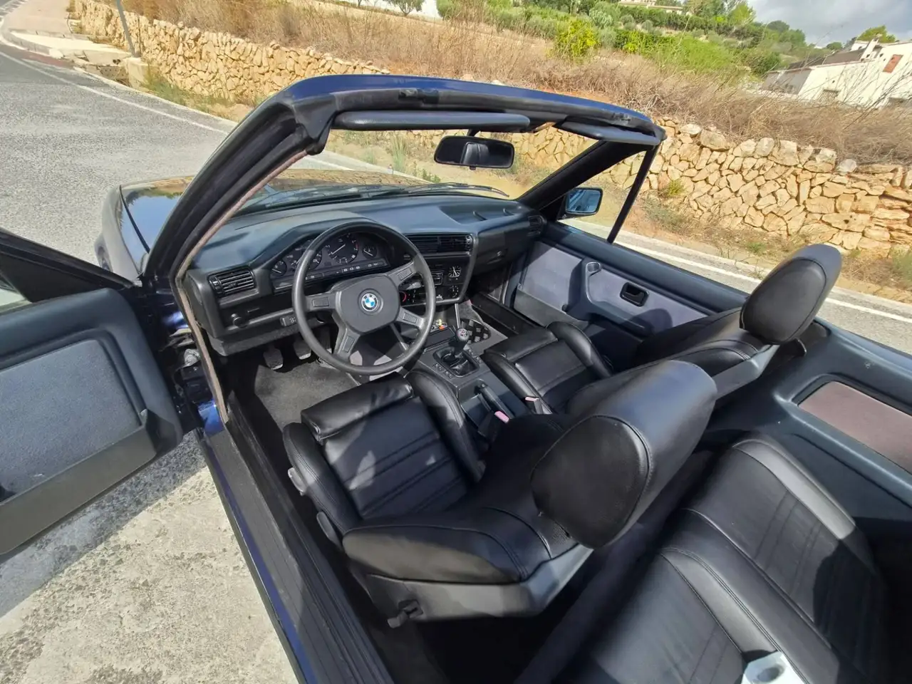 BMW 320i, foto 12