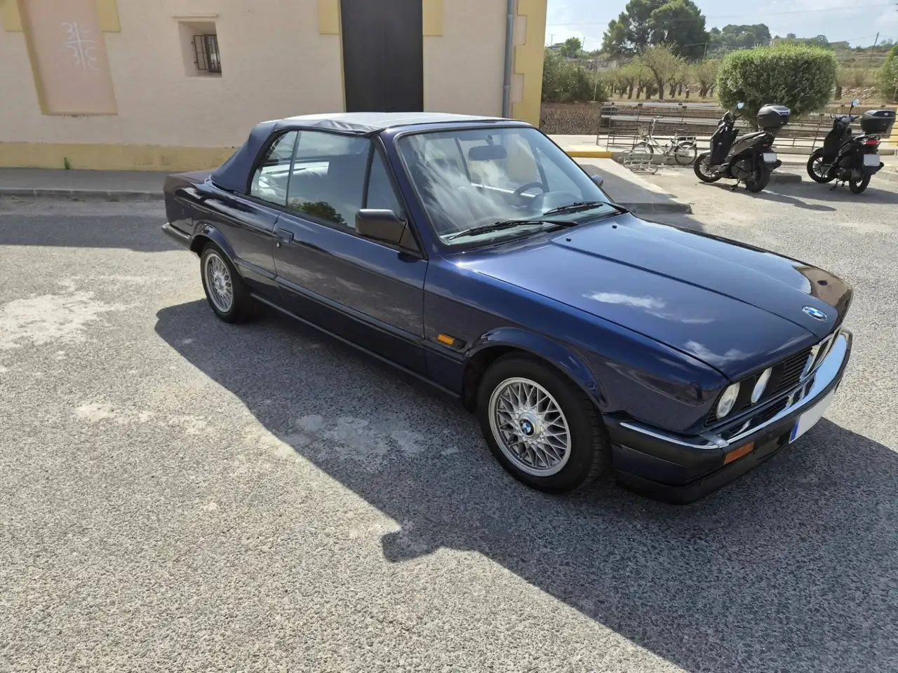 BMW 320i, foto 7