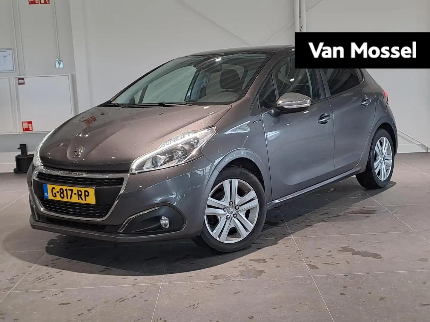 Peugeot 208 1.2 110PK Signature PARKEERSENSOREN ACHTER | APPLE Grau - 1