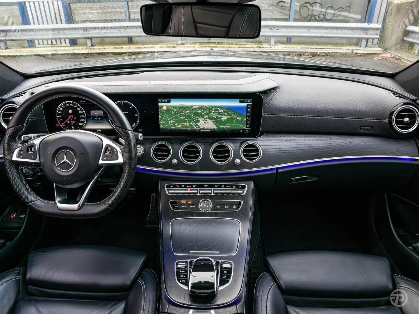 Mercedes-Benz E 220 Estate d Business Solution AMG Grijs - 2