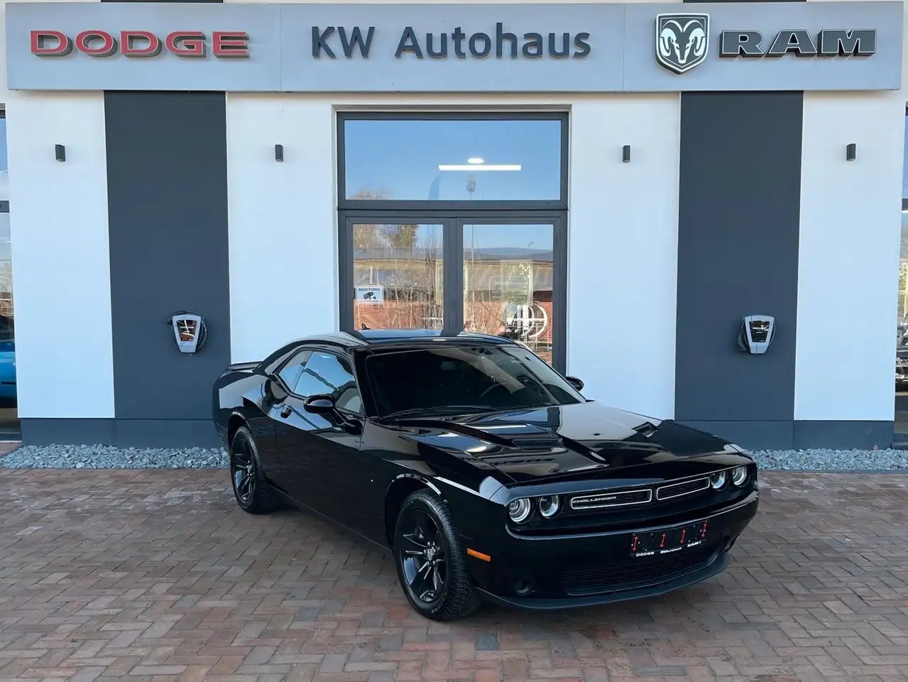 Dodge Challenger