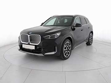 iX1 eDrive20 xLine