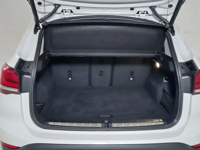 BMW X1 view 14