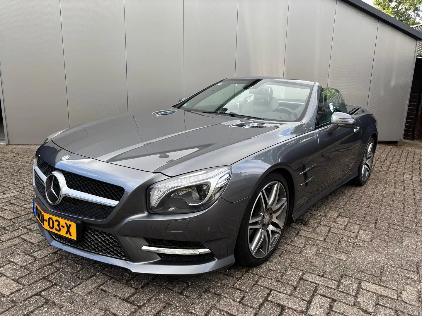 Mercedes-Benz SL 400 AMG Styling | Leder | Bi-Xenon Gris - 1