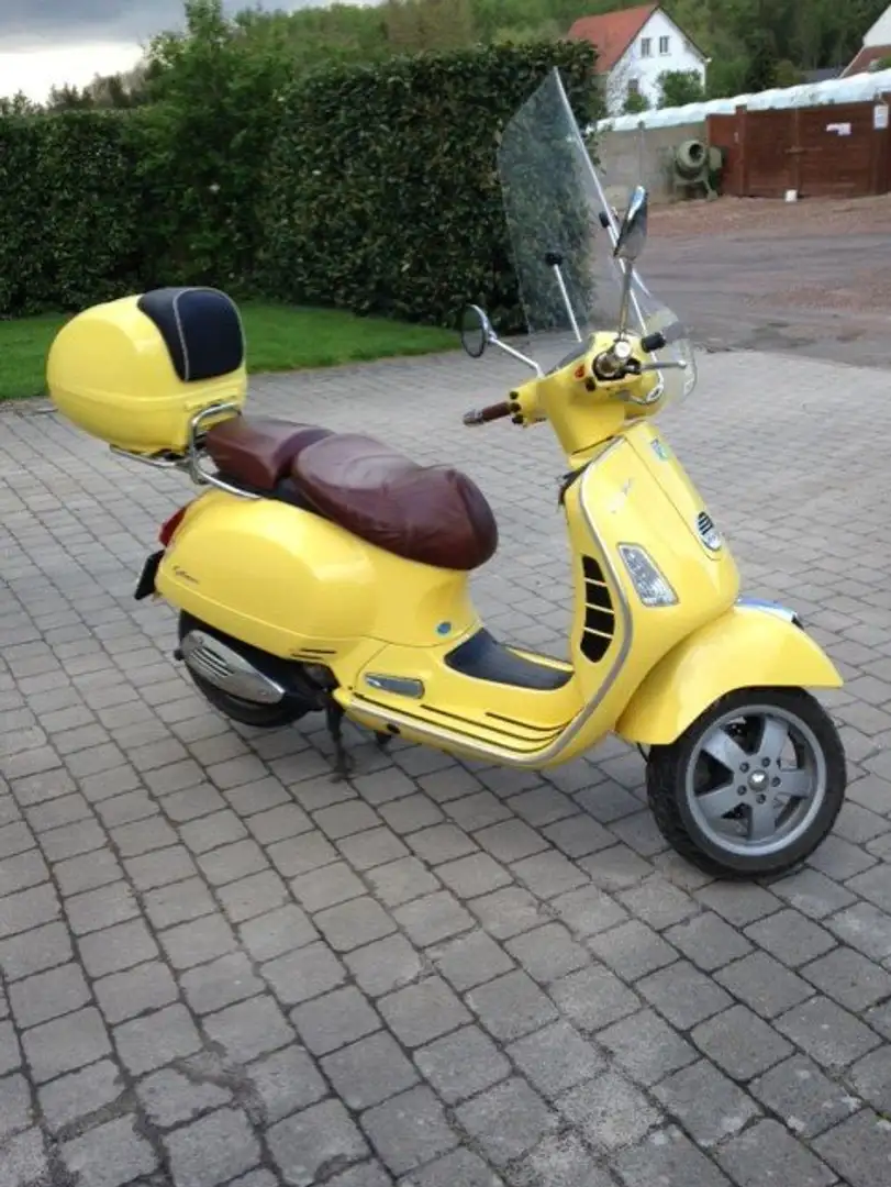 Vespa GTS 125 GTS Żółty - 1