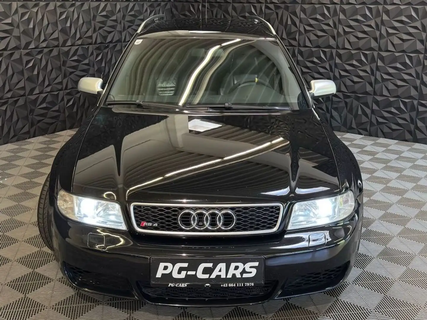 Audi RS4 B5 2.7 quattro Noir - 2