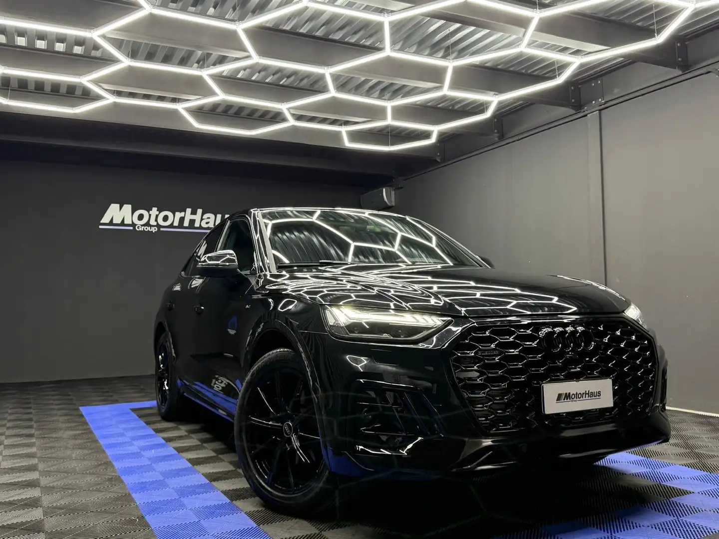 Audi Q5 Sportback 40 2.0 tdi S line quattro Negru - 1
