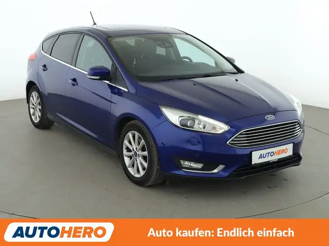 Ford Focus view 8