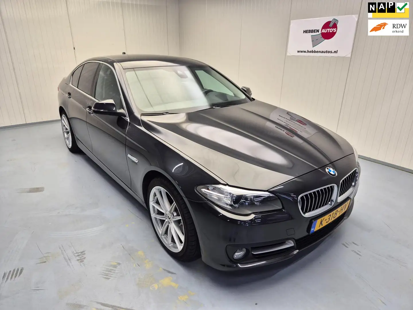 BMW 520 5-serie 520i Business Navi Leer Ecc Cruise Control Grijs - 1