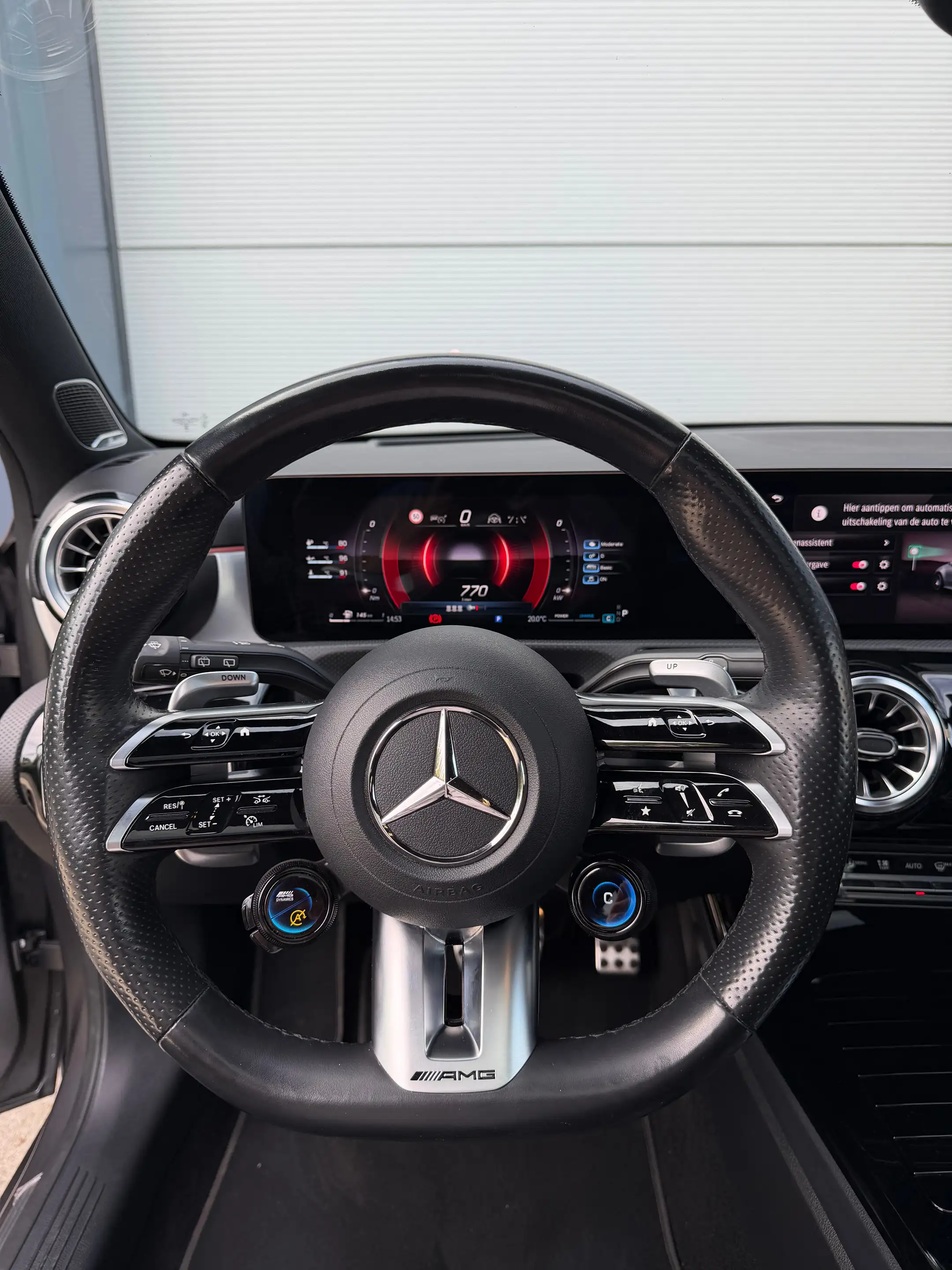Mercedes-Benz A 35 AMG A 35 AMG 4-Matic (EU6AP) — photo 12