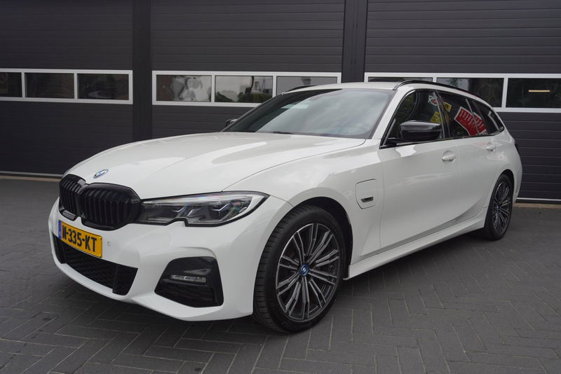 BMW 320 3-serie Touring 320e Business Edition Plus Aut/Cru