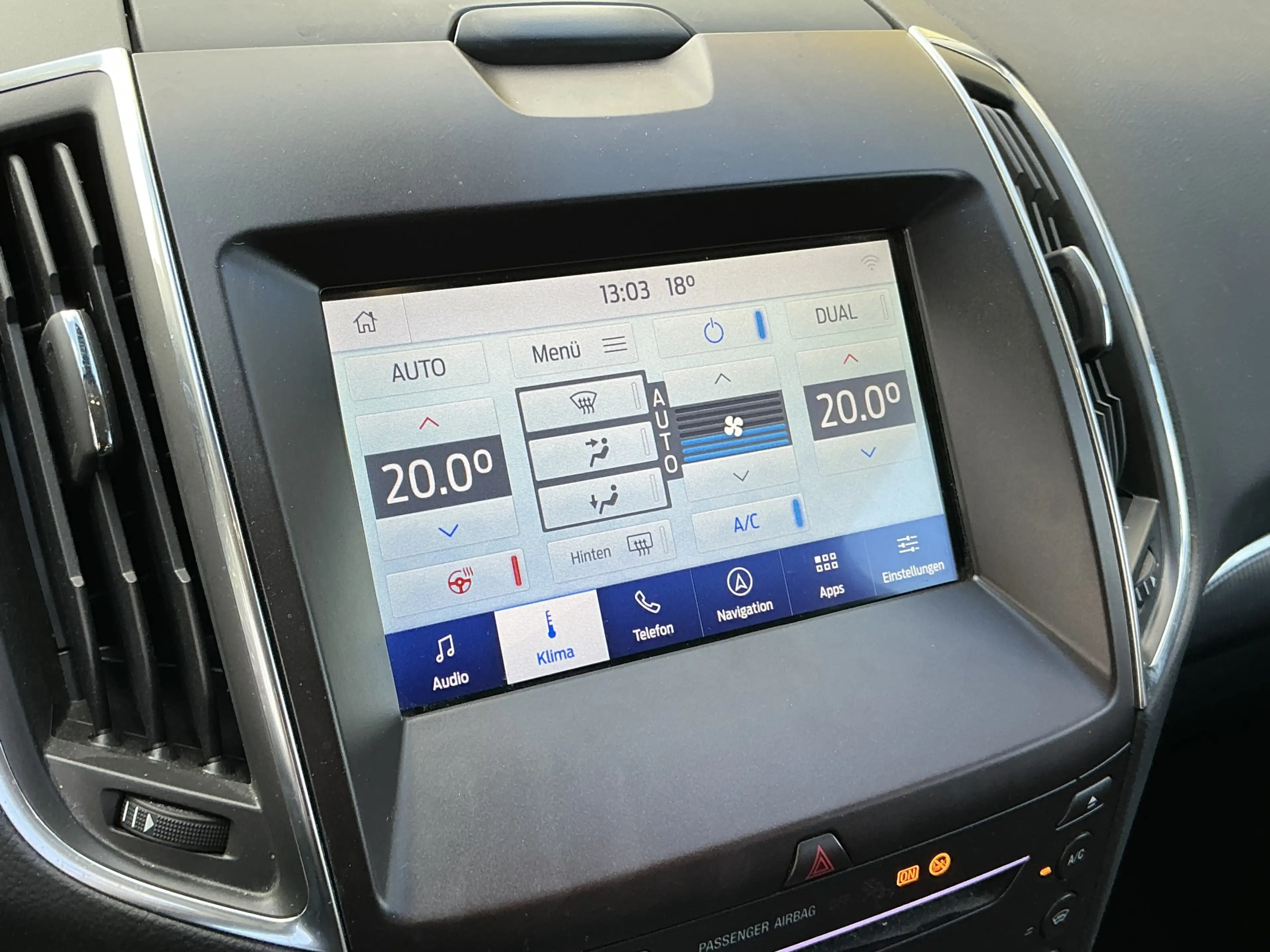 Ford Galaxy Titanium 7-Sitzer R.Cam Navi ACC LED SHZ — photo 9