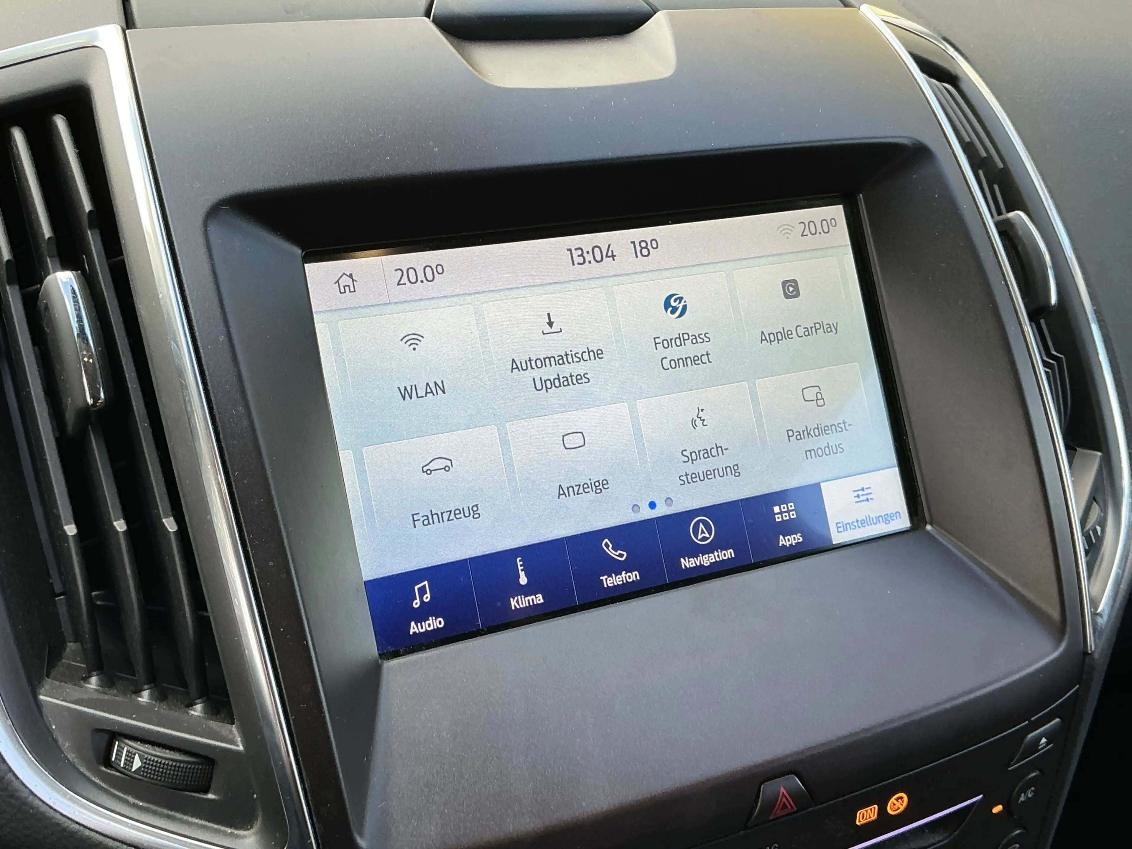 Ford Galaxy Titanium 7-Sitzer R.Cam Navi ACC LED SHZ — photo 10