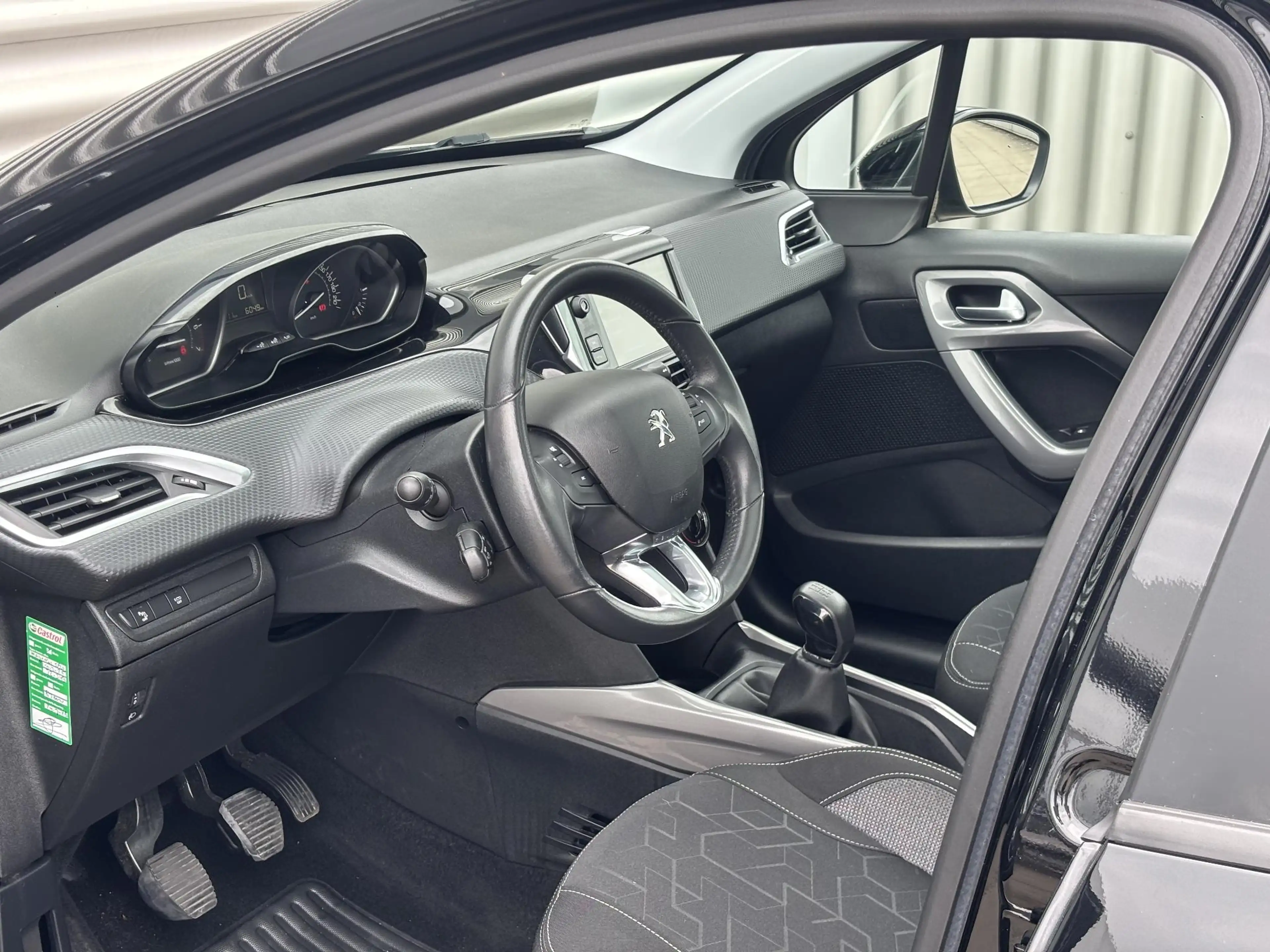 Peugeot 2008 1.2 110 pk Blue Lion | Handgeschakeld | Cruise Con — photo 9