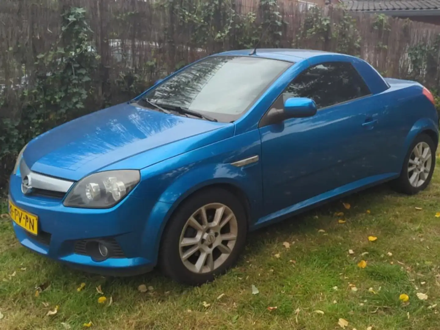 Opel Tigra Tigra 1.4-16V Cosmo Modrá - 1