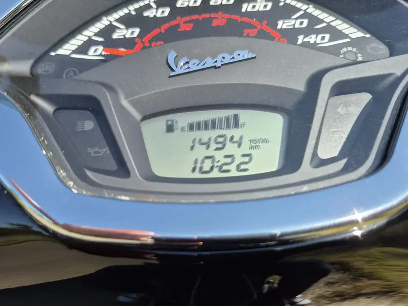 Vespa GTS 300 - foto 5