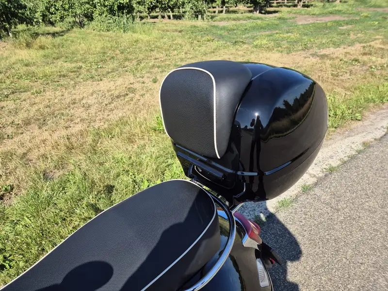 Vespa GTS 300 - foto 2