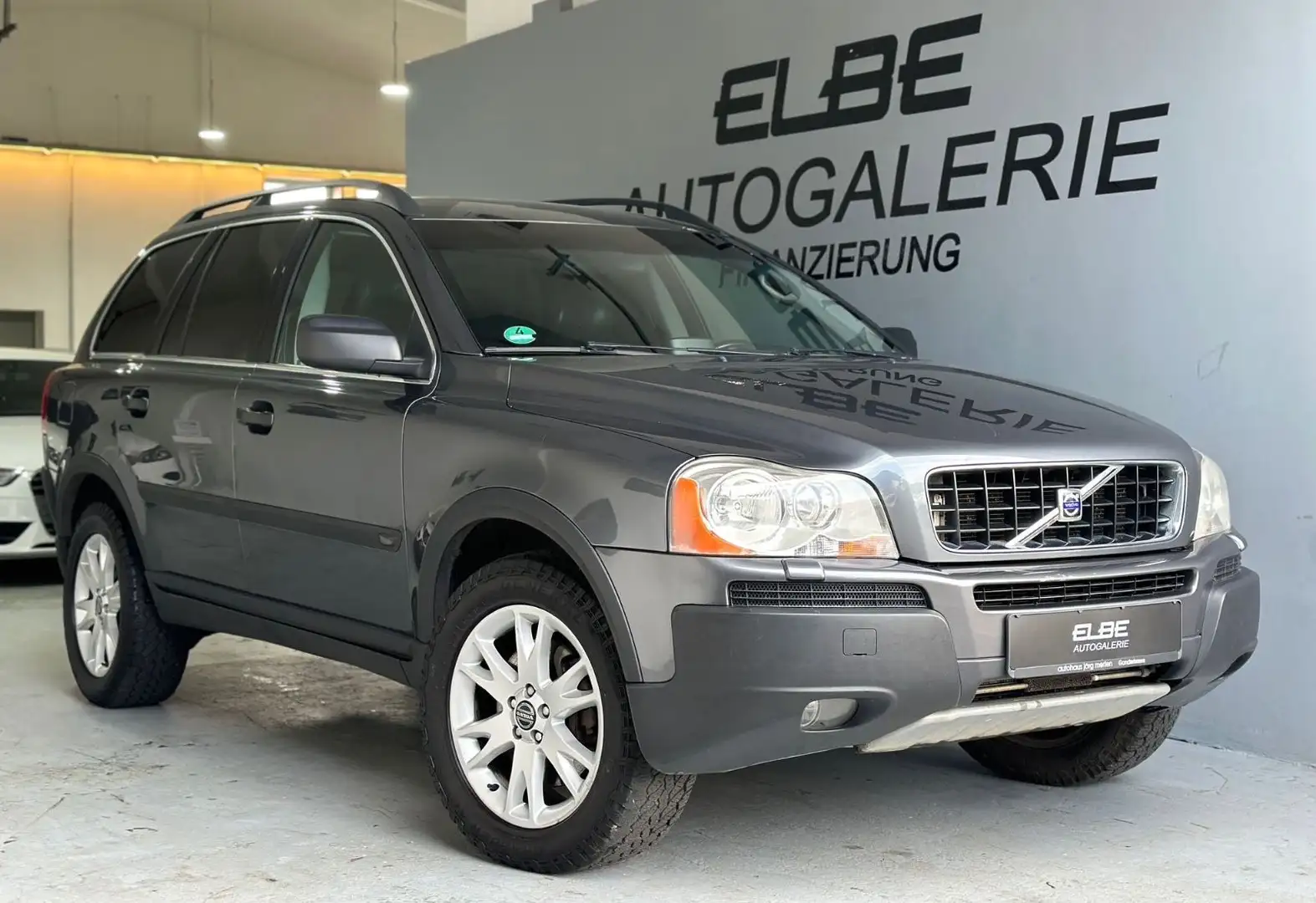 Volvo XC90 2.4 Diesel D5 Aut. 4x4 Summum Tüv 04.2027 Szürke - 1