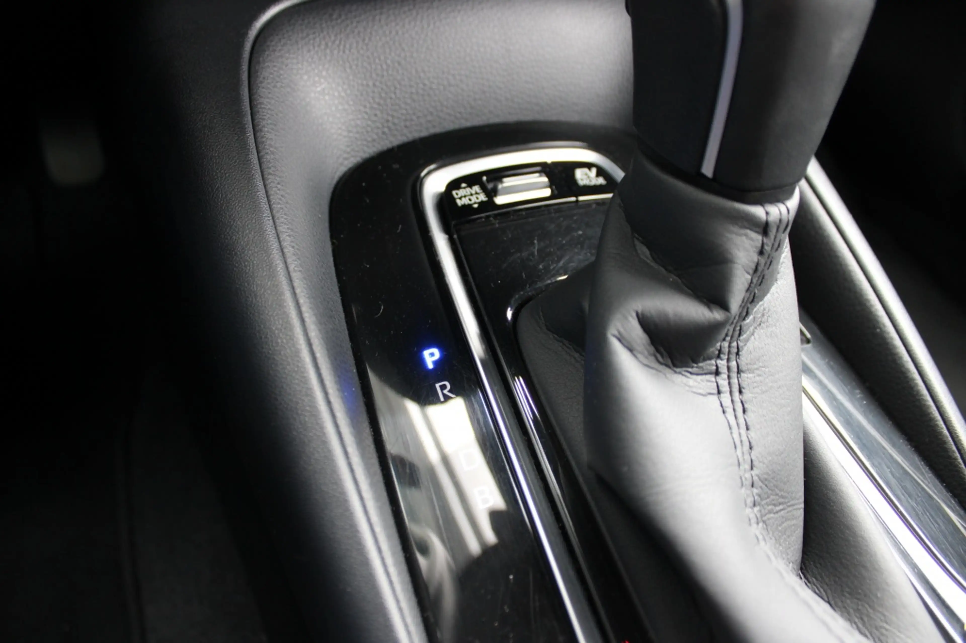 Suzuki Swace 1.8 Full Hybrid Select Automaat | CarPlay | Adapti — photo 16