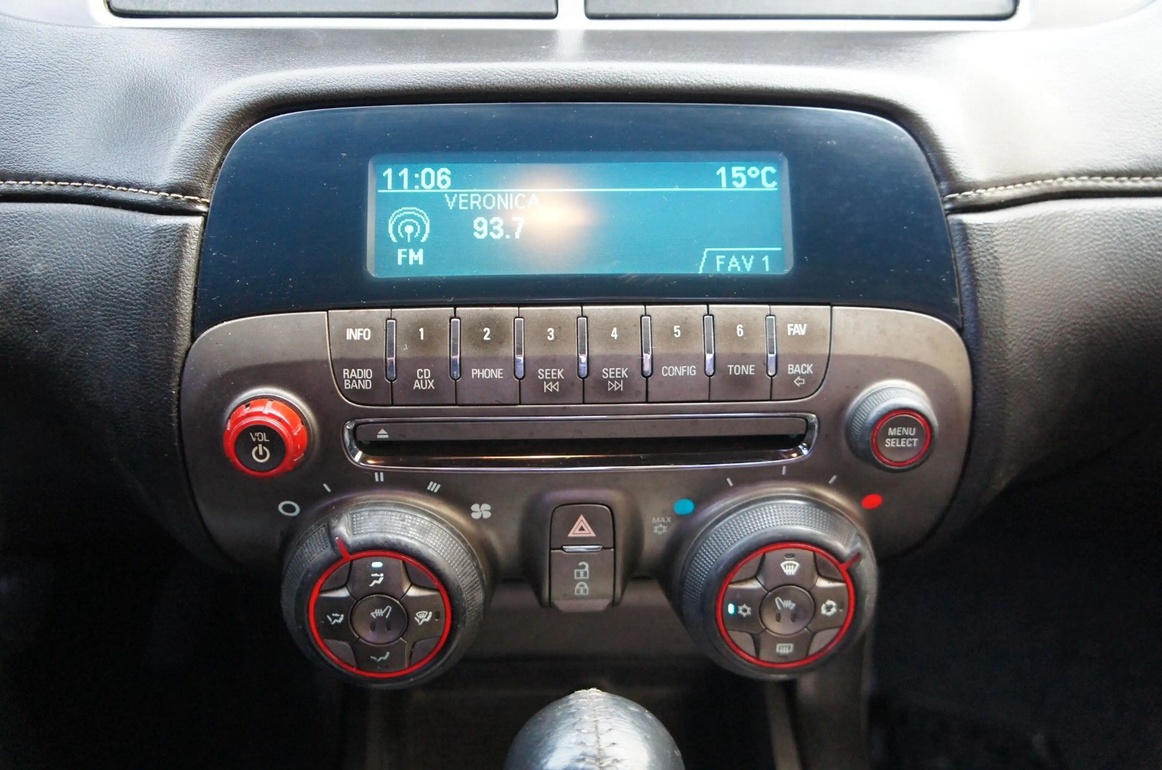 Chevrolet Camaro 3.6 V6 Bumble Bee umbau HUD Sitzheiz. — photo 12