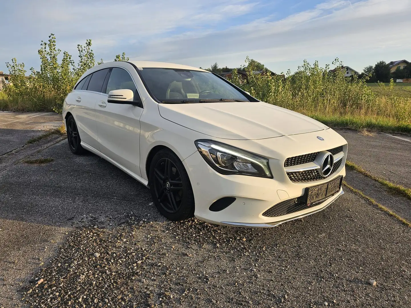 Mercedes-Benz CLA 200 CLA 200 CDI / d (117.908) Weiß - 2