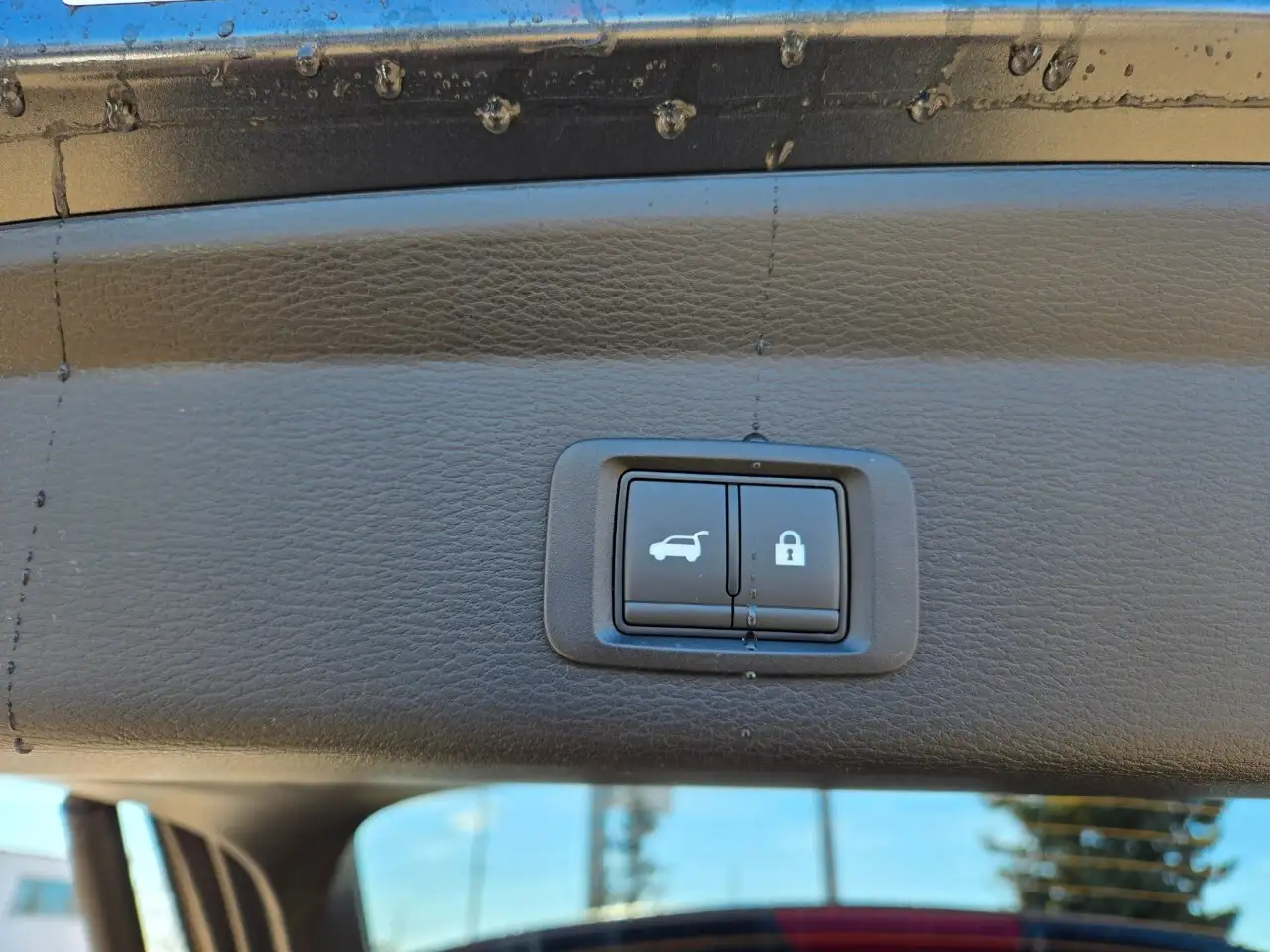 Mitsubishi Outlander снимка Mitsubishi Outlander
