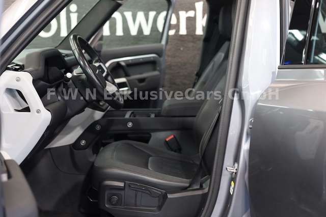 Land Rover Defender 3.0 P400 First Edition 110