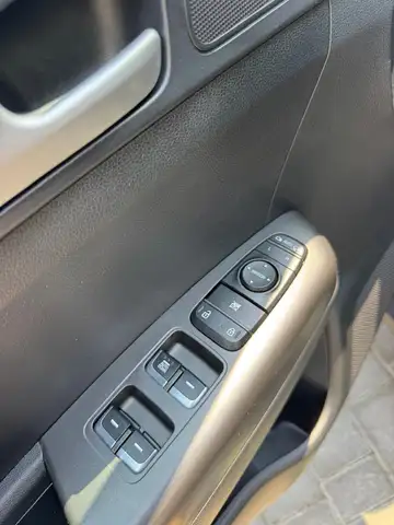 Kia Sportage view 7