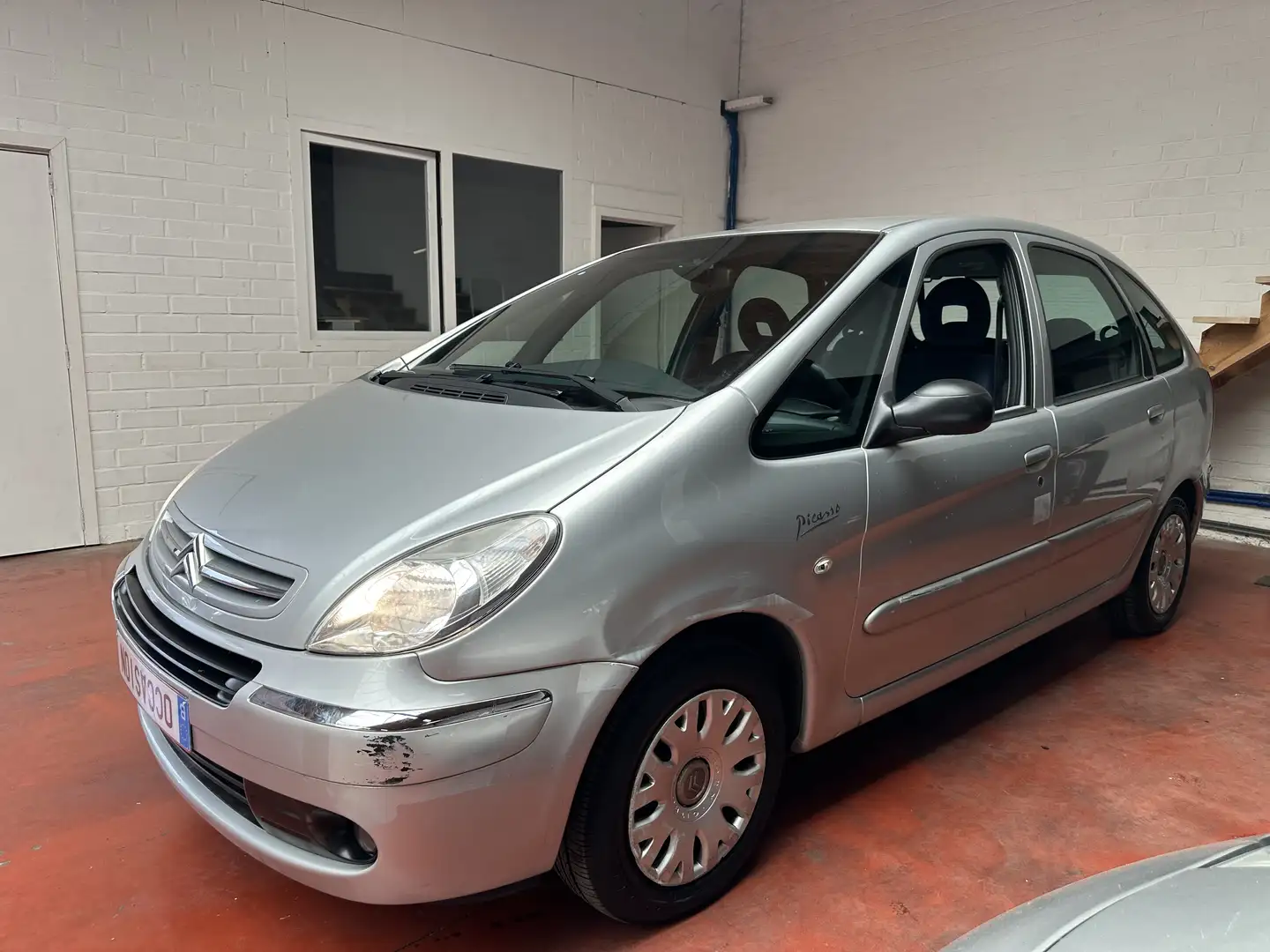 Citroen Xsara Picasso 1.6i SX / 1er PROP / AIRCO Grau - 1