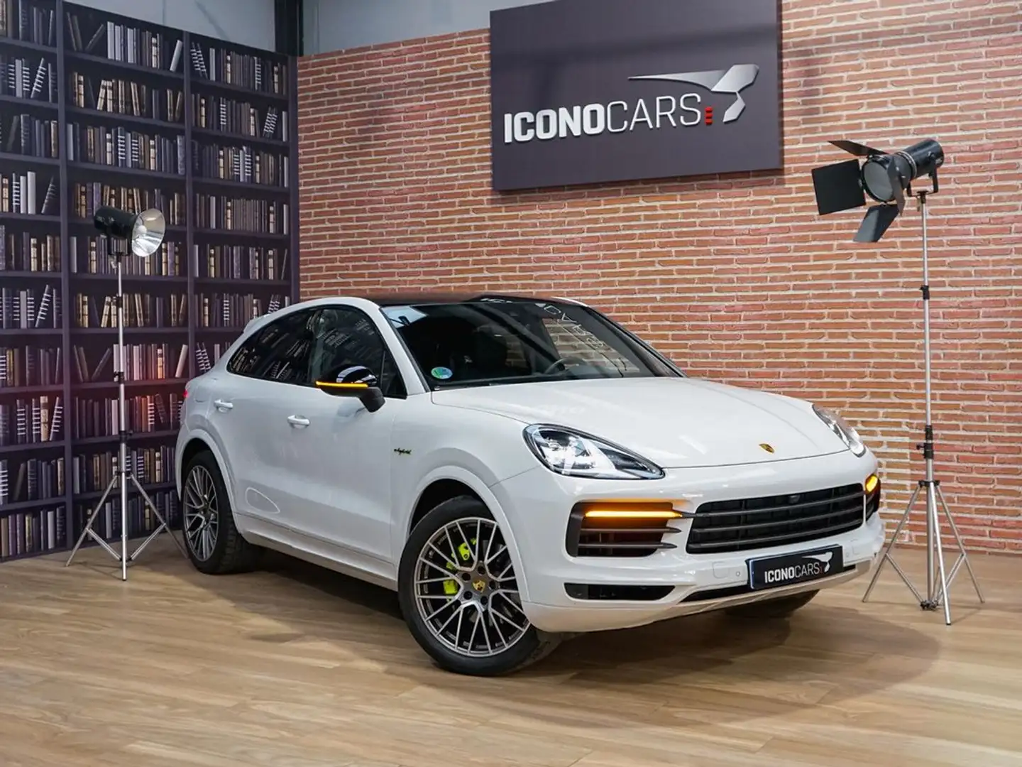 Porsche Cayenne E-Hybrid Platinum Edition Blanc - 1