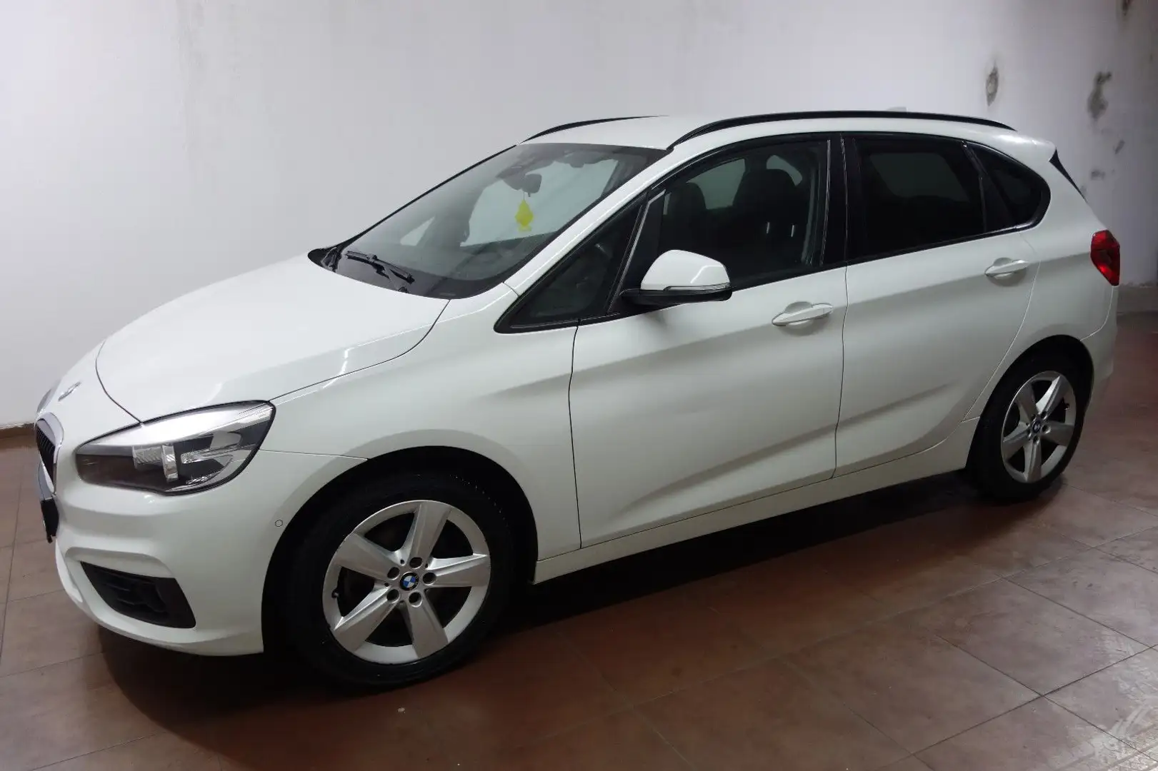 BMW 218 218 i Advantage Active Tourer Automatik/Klimaaut Blanc - 2
