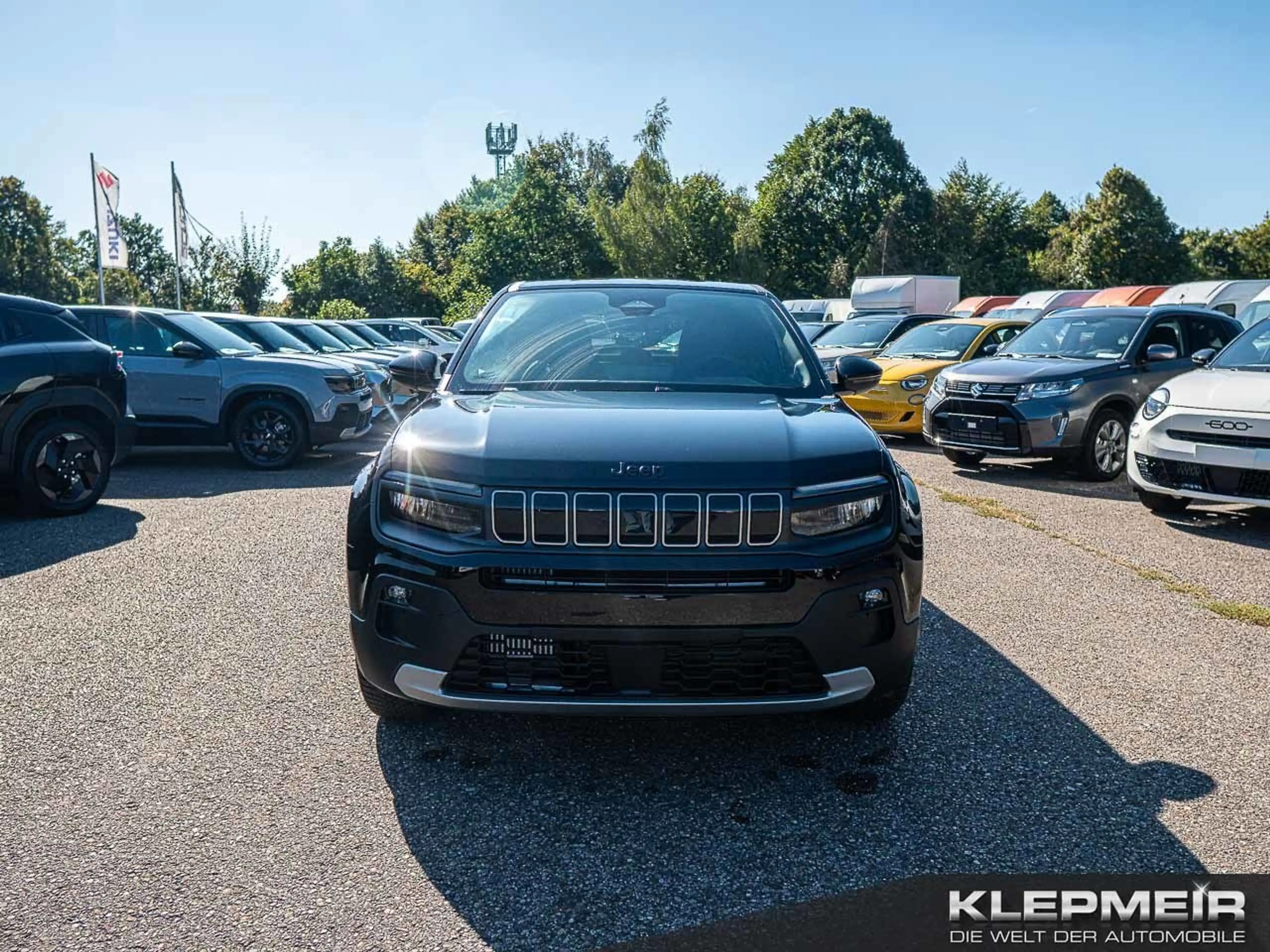 Jeep Avenger Hybrid Altitude — photo 2