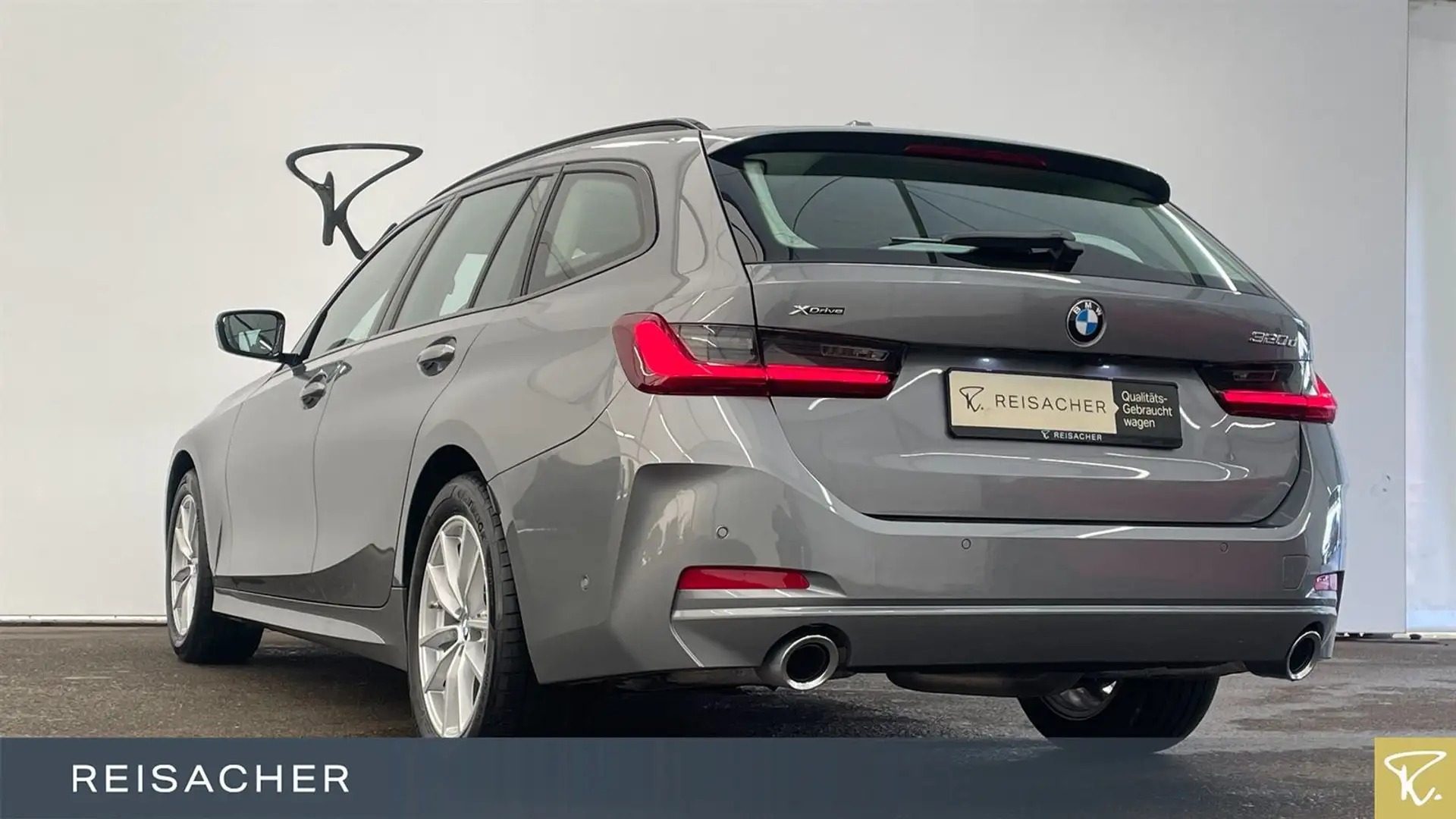 BMW 320 d A xDrive Tou LCPro HUD 360° SHZ DAB 17" LM Grau - 2