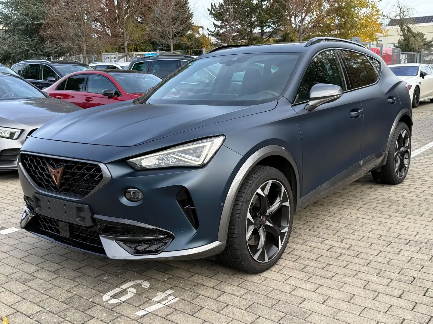 CUPRA Formentor VZ 4Drive PANO |AHK |ACC |Spur |KAM Blau - 2