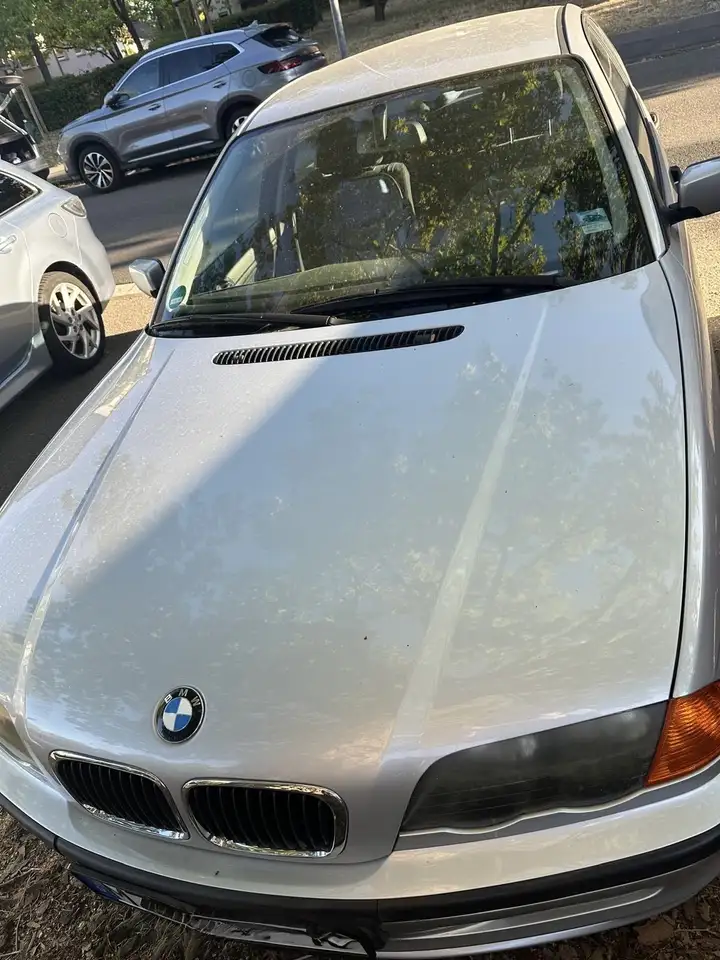 BMW 318i, foto 6