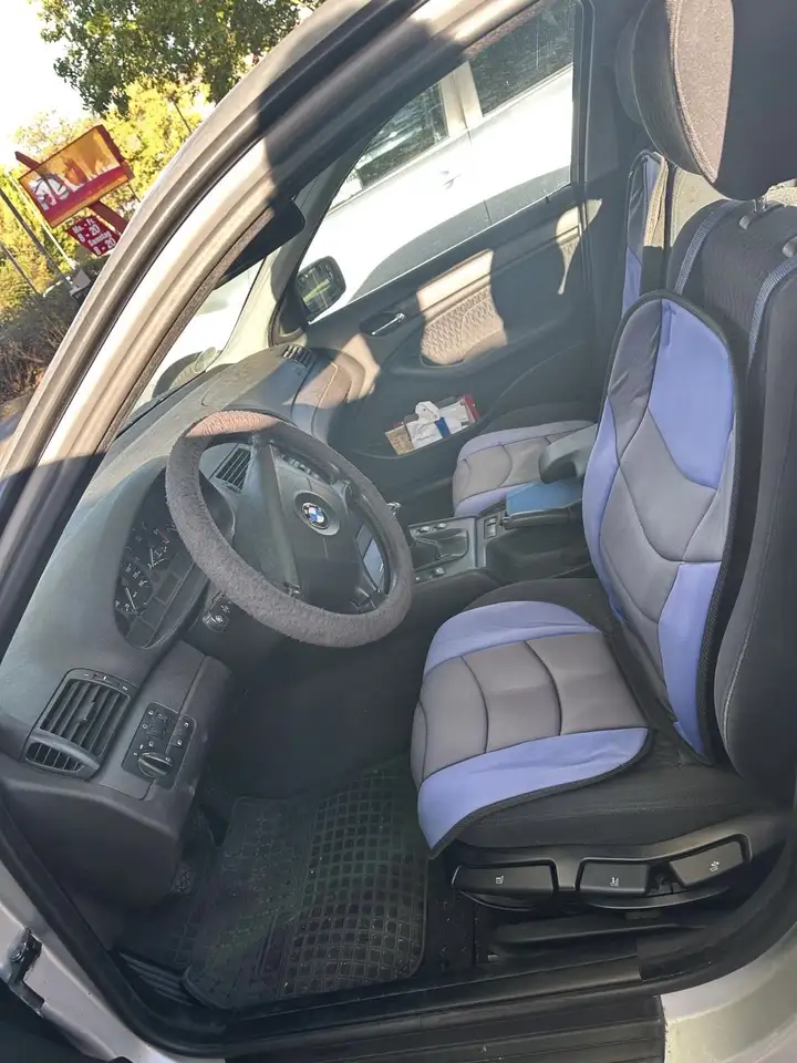 BMW 318i, foto 9