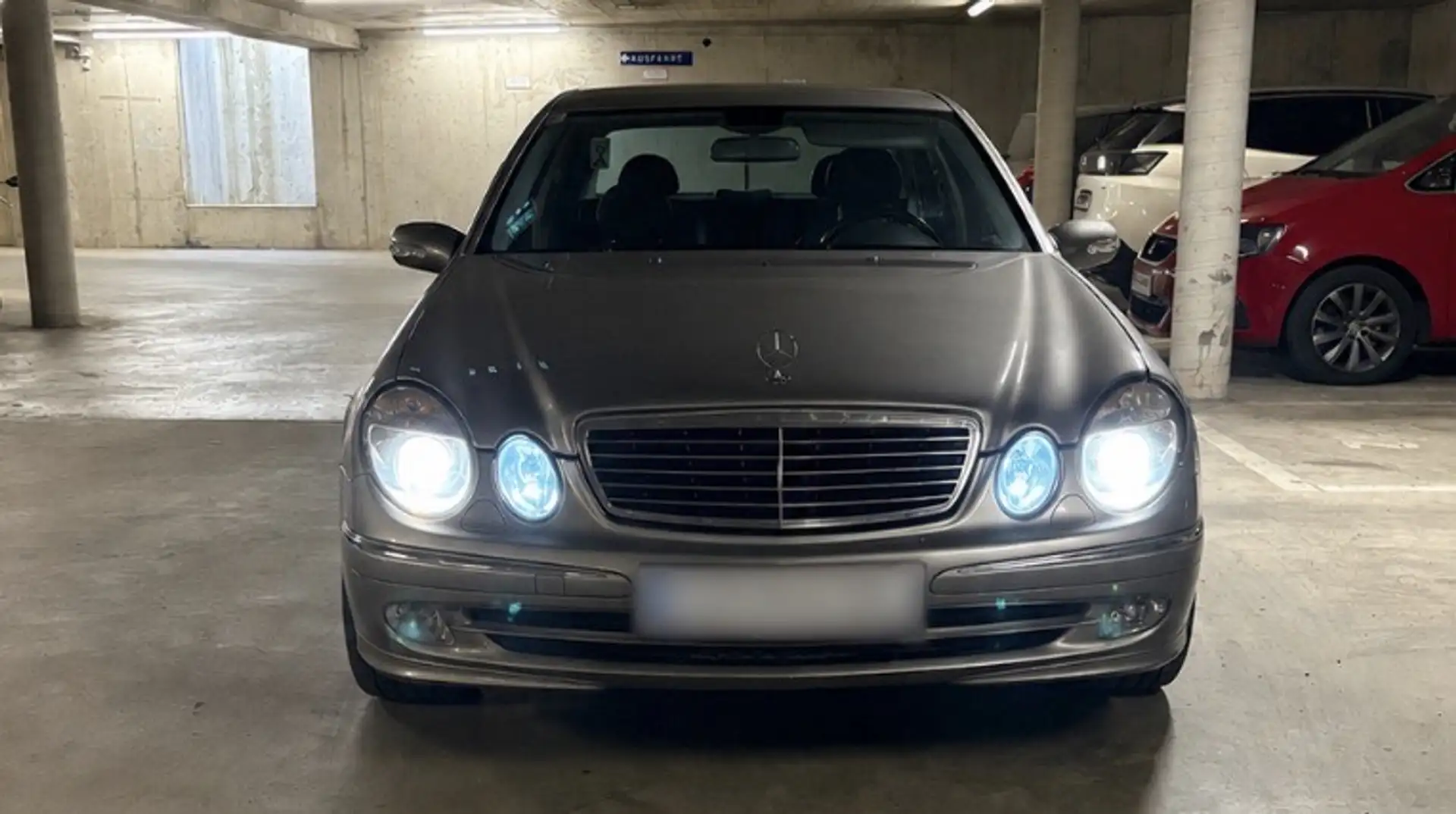 Mercedes-Benz E 220 Avantgarde CDI Sequentronic - 1