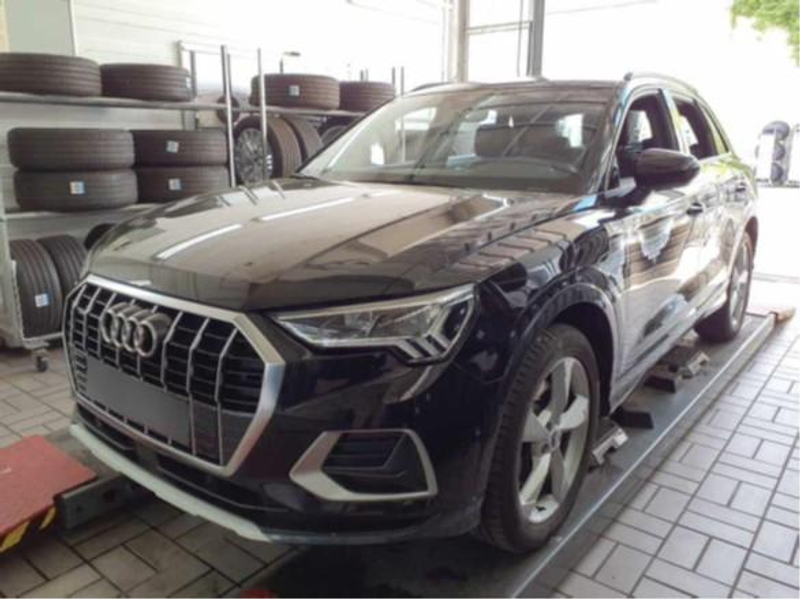 Audi Q3 advanced 45 TFSI 180kW quattro S tronic LED Navi — photo 2